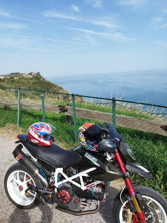 Ducati Hypermotard 1100 S (2007 - 09) (3)