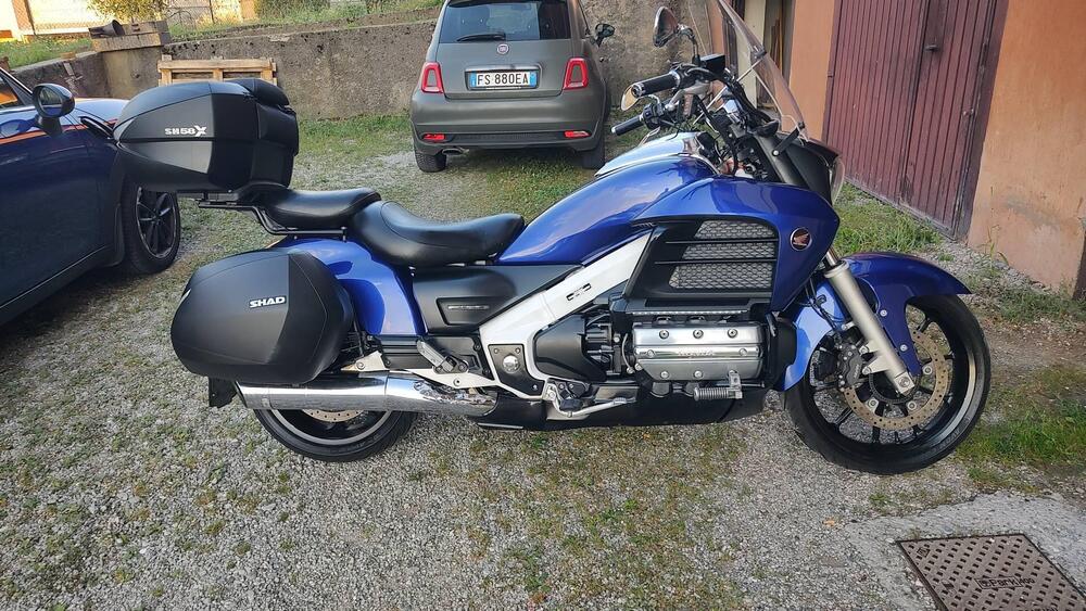 Honda GL 1800 F6C ABS (2014 - 16) (4)