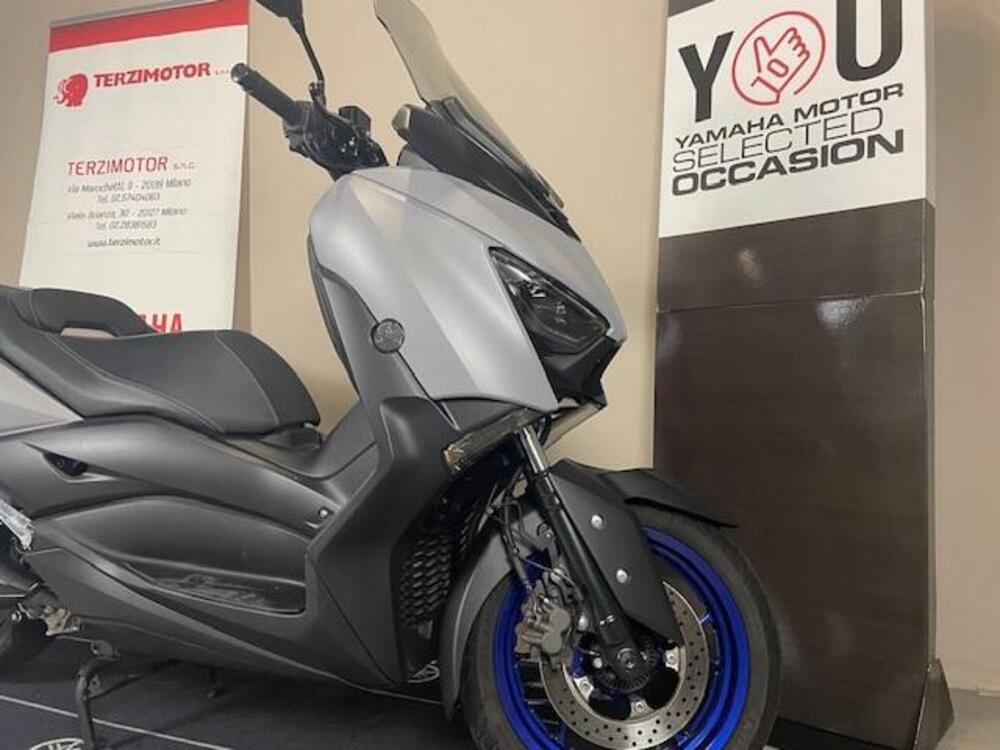 Yamaha X-Max 300 (2021 - 24) (4)