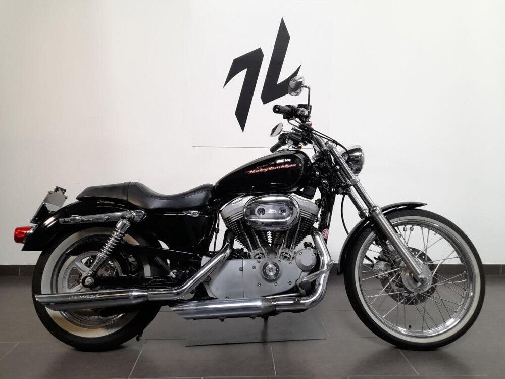 Harley-Davidson 883 Custom (2001 - 05) - XL 53C (2)