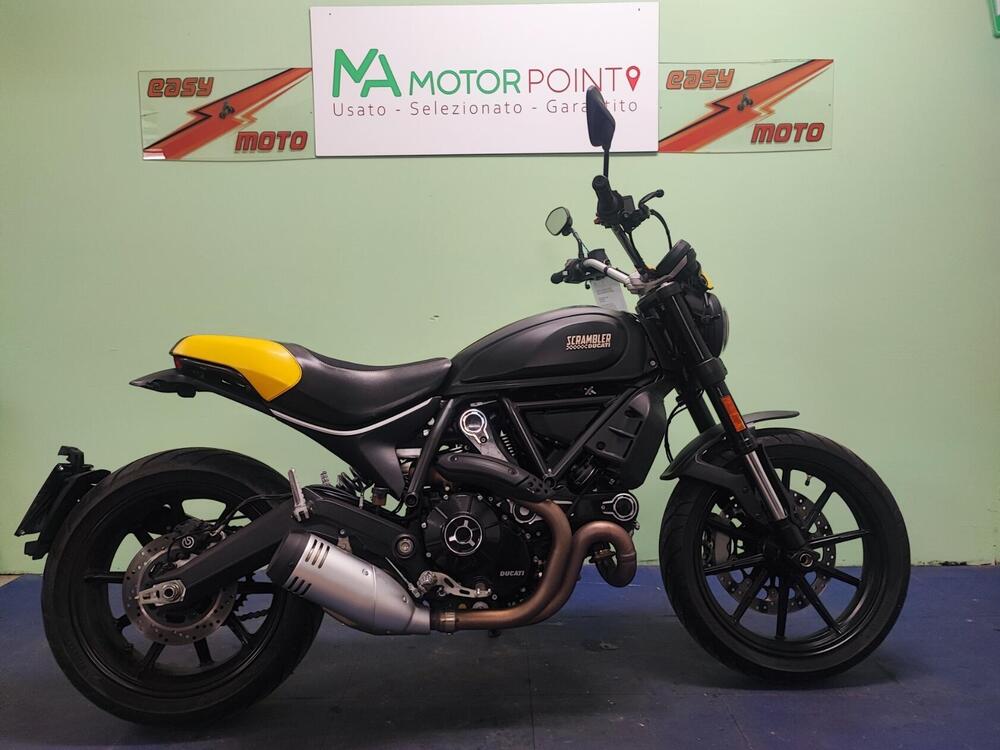 Ducati Scrambler 800 Icon Dark (2021 - 22)