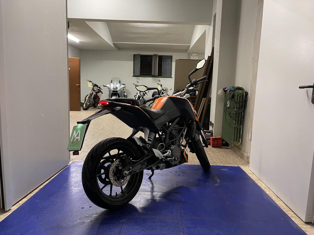 KTM 200 Duke (2011 - 12) (3)