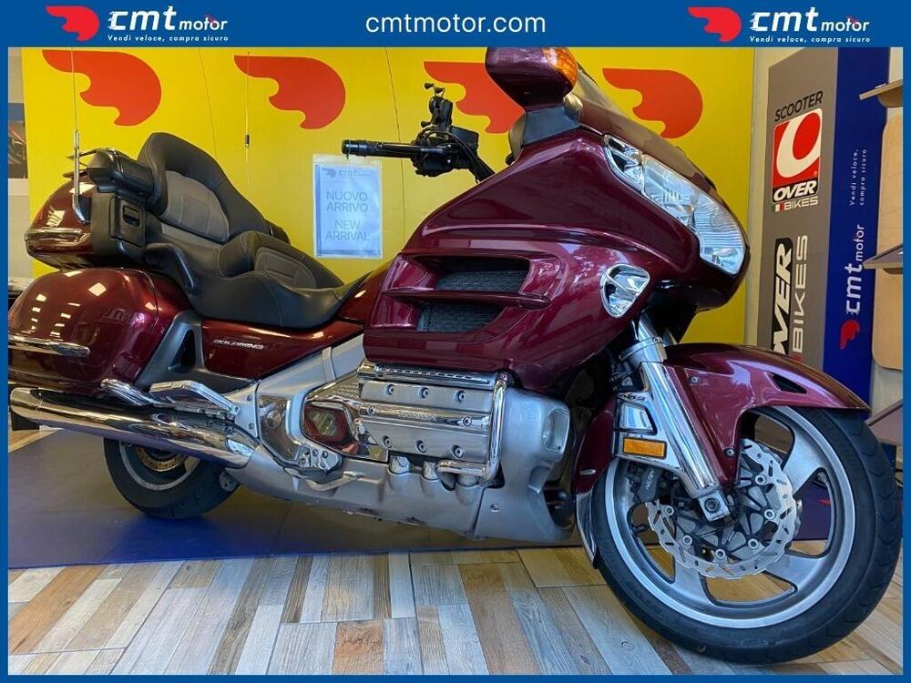 Honda GL 1800 Gold Wing (2000 - 05) (4)