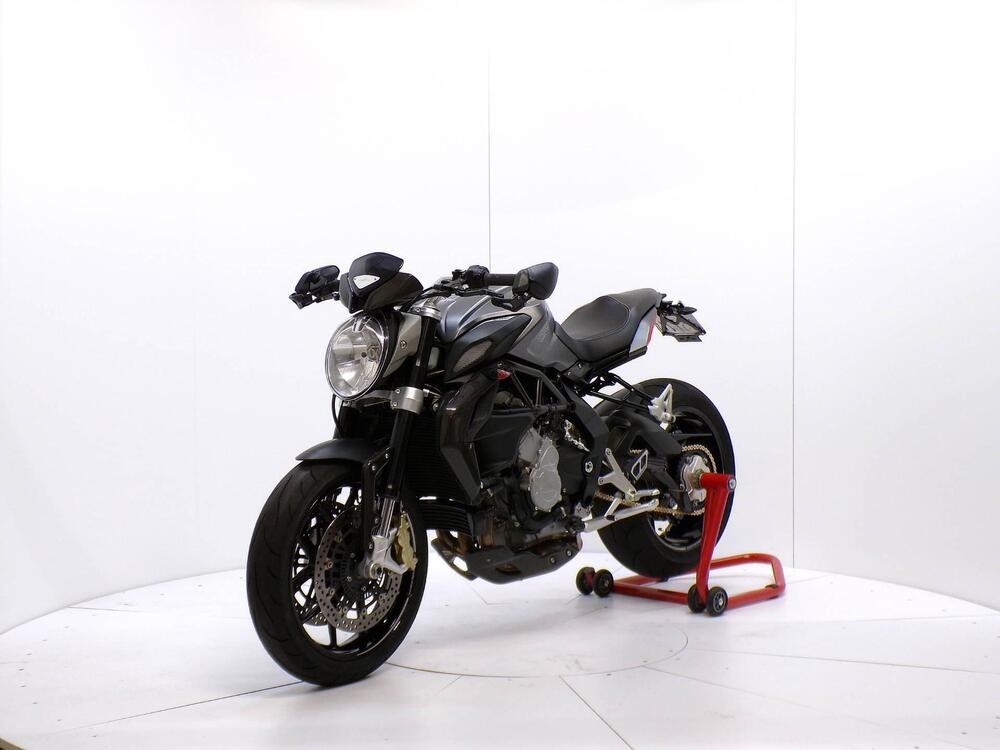 MV Agusta Dragster 800 (2014 - 19) (3)