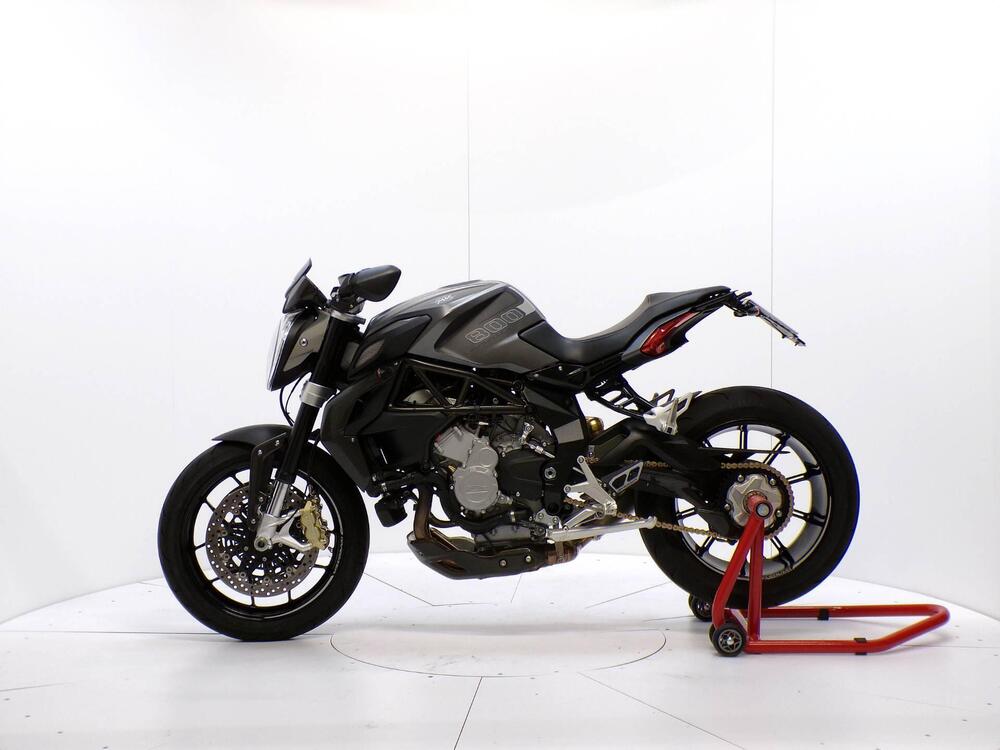 MV Agusta Dragster 800 (2014 - 19) (4)