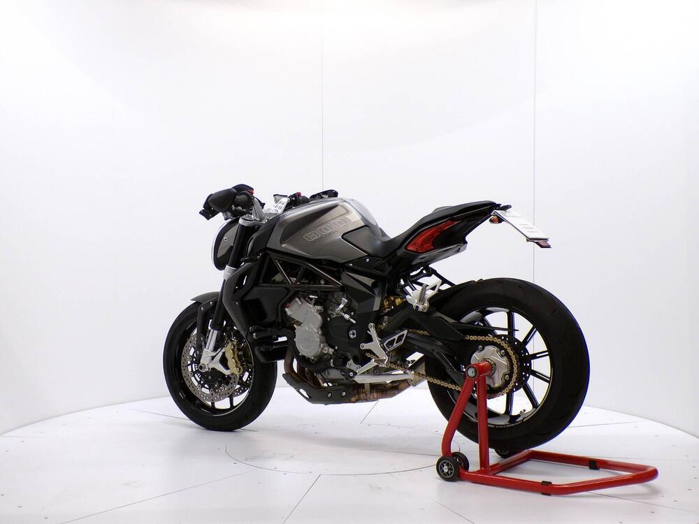 MV Agusta Dragster 800 (2014 - 19) (5)