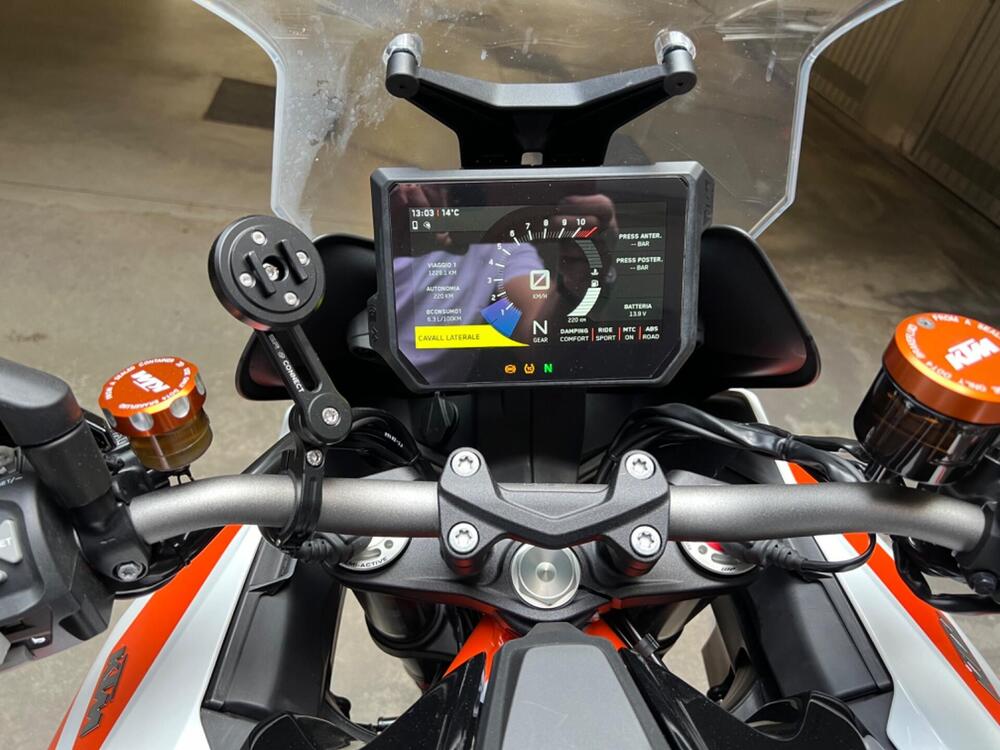 KTM 1290 Super Duke GT (2019 - 20) (4)