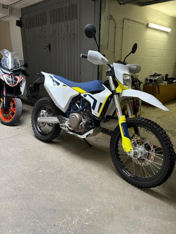 Husqvarna 701 Enduro (2021)