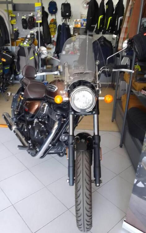 Royal Enfield Meteor 350 Supernova (2021 - 24) (2)