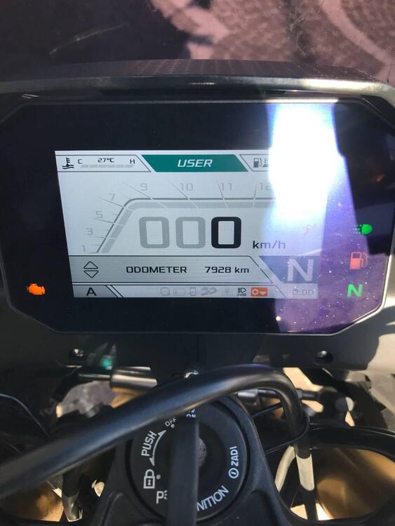 Aprilia Tuono 1100 V4 (2021 - 24) (2)