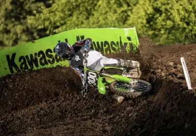 Kawasaki enduro e cross 2025 in prova per il Green Weekend
