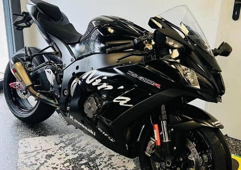 Vendo Kawasaki Ninja 1000 ZX 10R 2016 usata a Genova codice 9544507 Moto