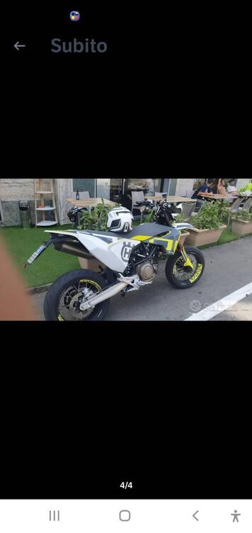 Husqvarna 701 Supermoto (2020) (4)