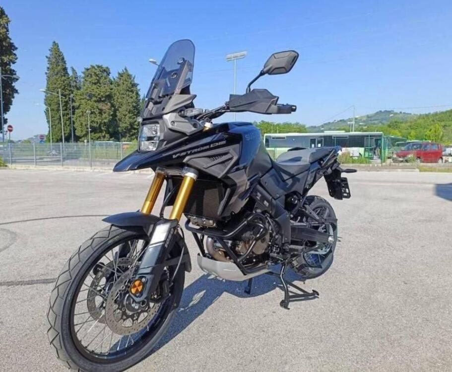 Suzuki V-Strom 1050DE (2023 - 24) (4)