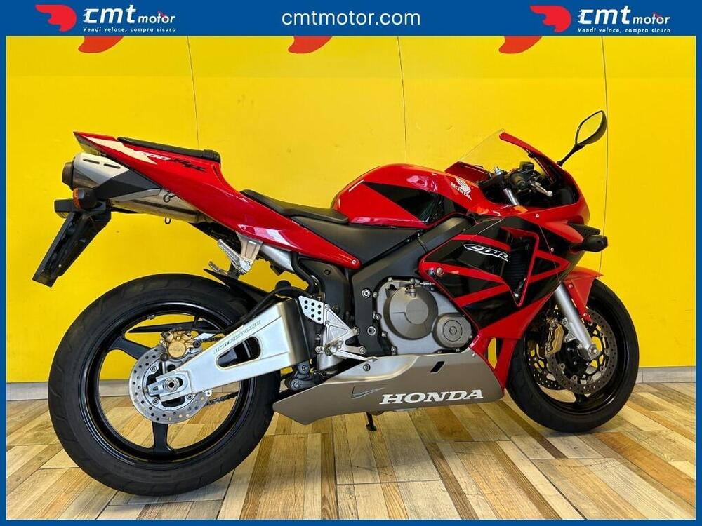 Honda CBR 600 RR (2003 - 04) (4)