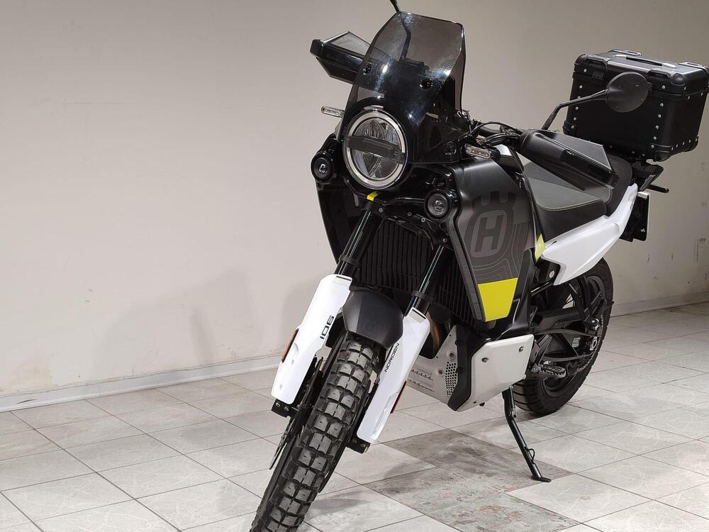 Husqvarna Norden 901 (2022 - 24)