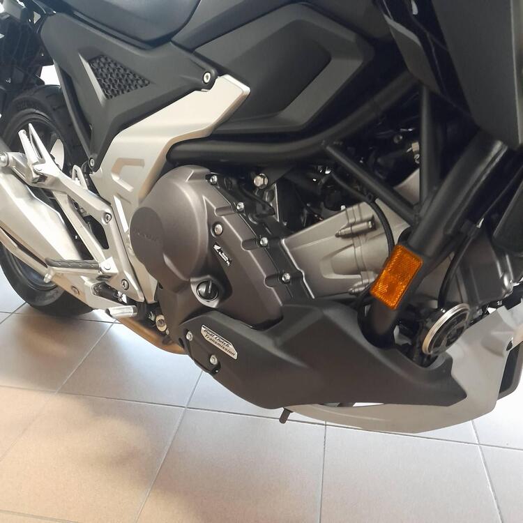 Honda NC 750 X DCT (2021 - 24) (2)