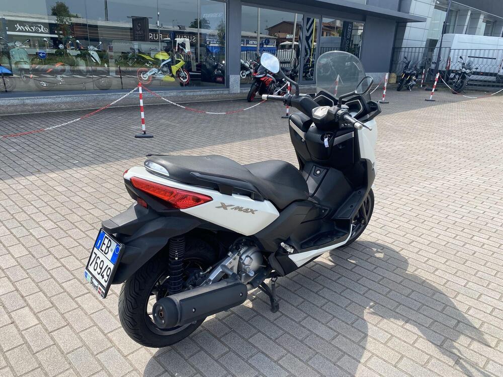 Yamaha X-Max 250 (2014 - 16) (3)