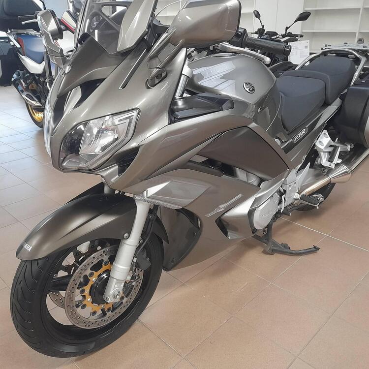 Yamaha FJR 1300 A (2016 - 20) (3)