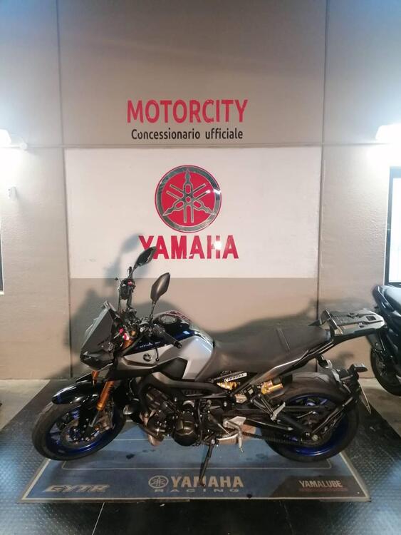 Yamaha MT-09 SP (2018 - 20) (4)