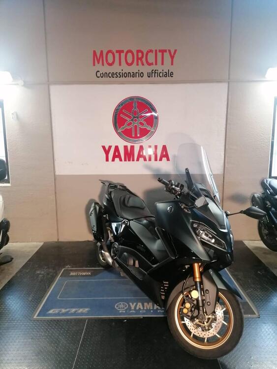 Yamaha T-Max 560 Tech Max (2022 - 24) (2)