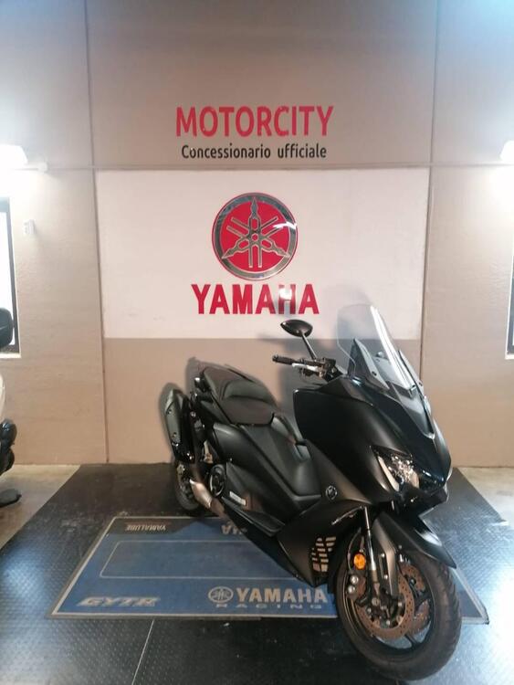 Yamaha T-Max 560 (2020 - 21) (2)