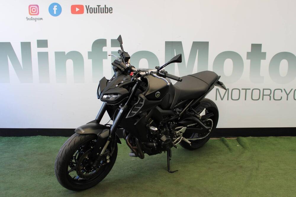 Yamaha MT-09 (2017 - 20) (3)