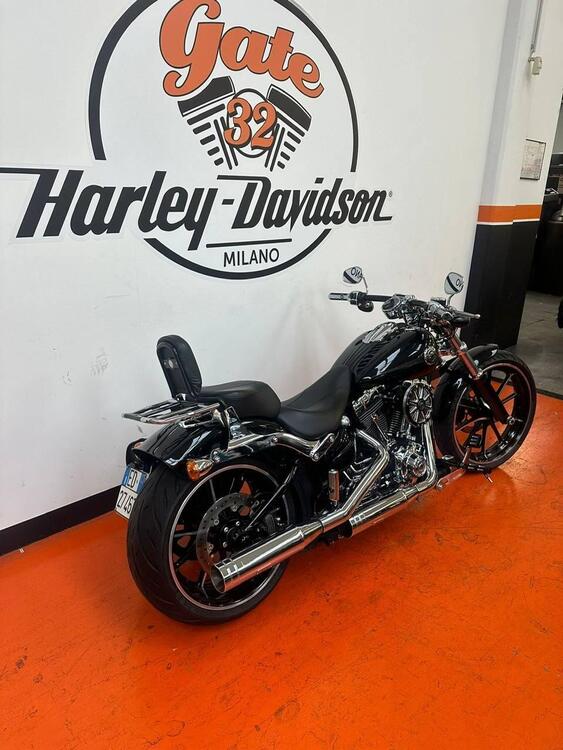 Harley-Davidson 1690 Breakout (2013 - 17) - FXSB (2)