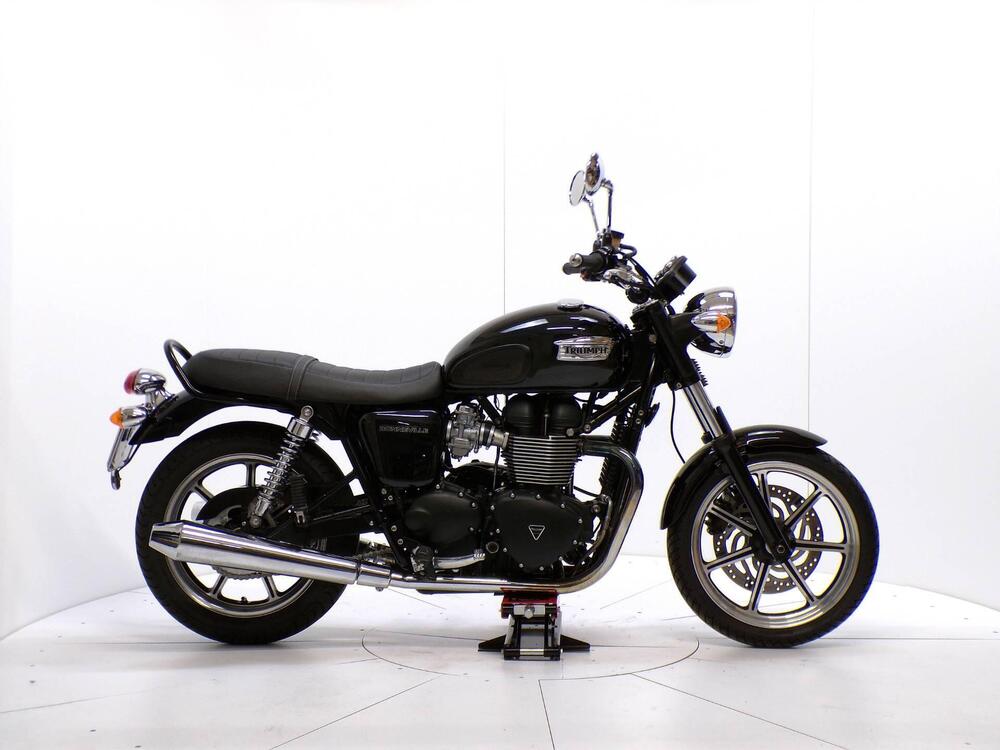 Triumph Bonneville (2007 - 16)