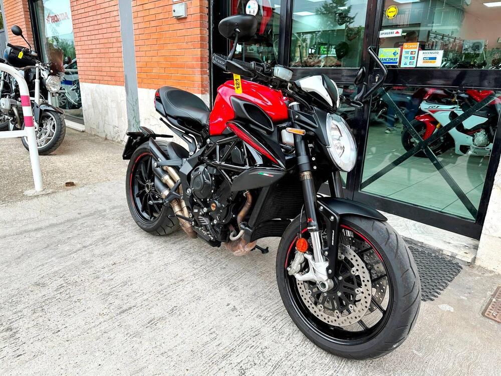 MV Agusta Dragster 800 (2020) (2)