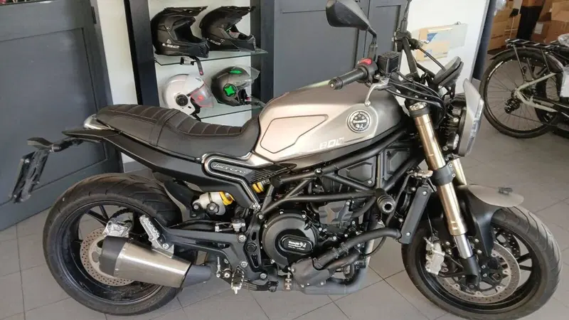 Benelli Leoncino 800 (2022 - 26)