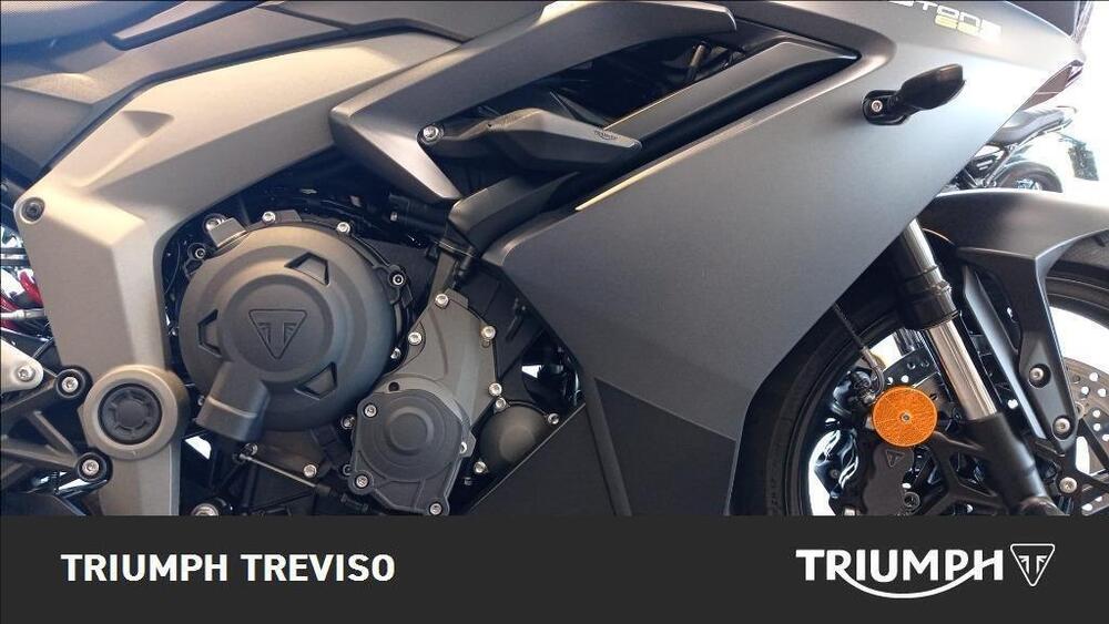 Triumph Daytona 660 (2024) (2)