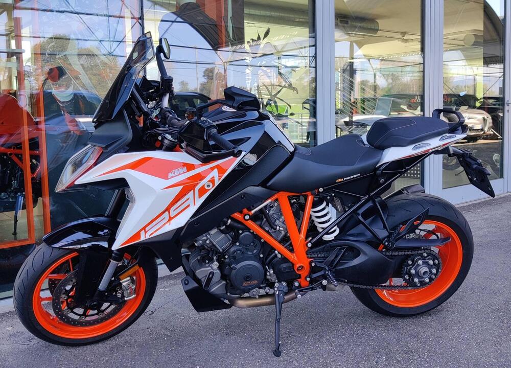 KTM 1290 Super Duke GT (2019 - 20) (3)