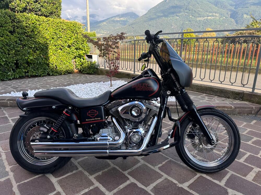 Harley-Davidson 1584 Super Glide Custom (2007) - FXDC (5)