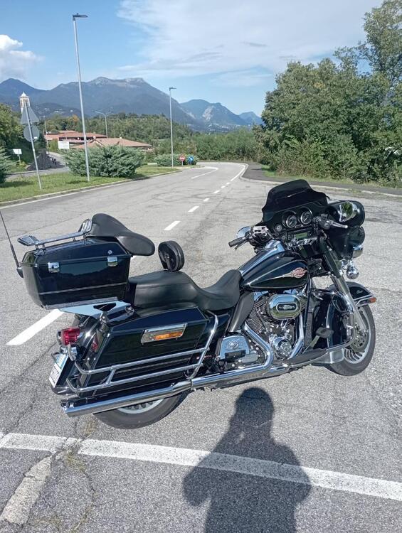 Harley-Davidson 1690 Electra Glide Classic (2010 - 12) - FLHTC (5)