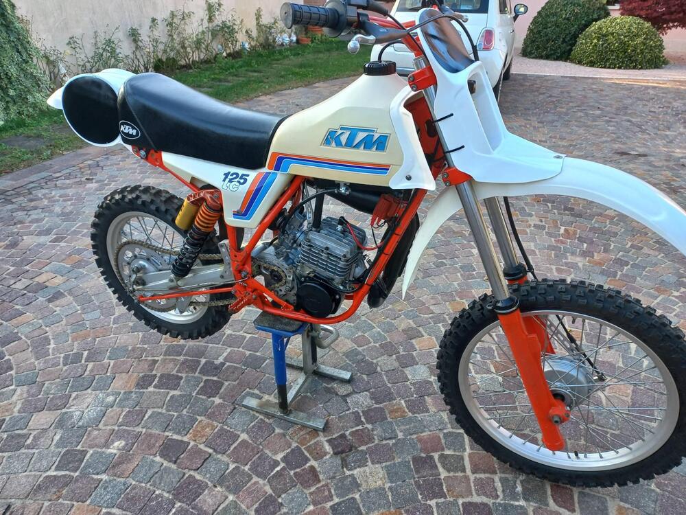 KTM RV 125 LC1 (2)