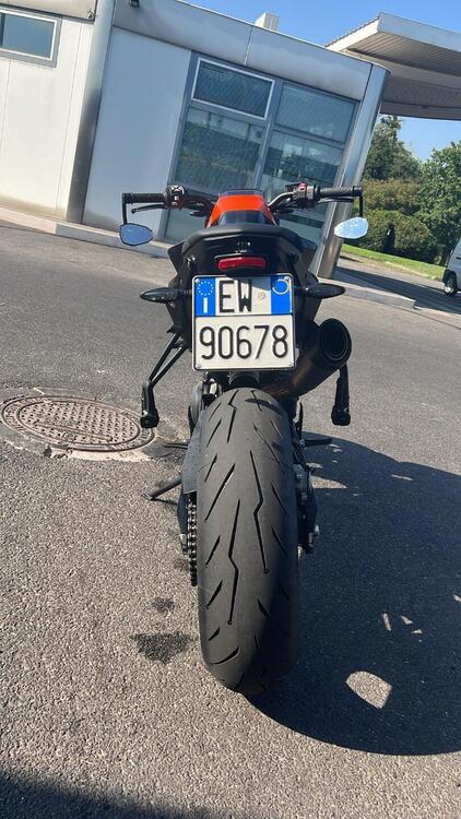 KTM 890 Duke L (2021) (4)