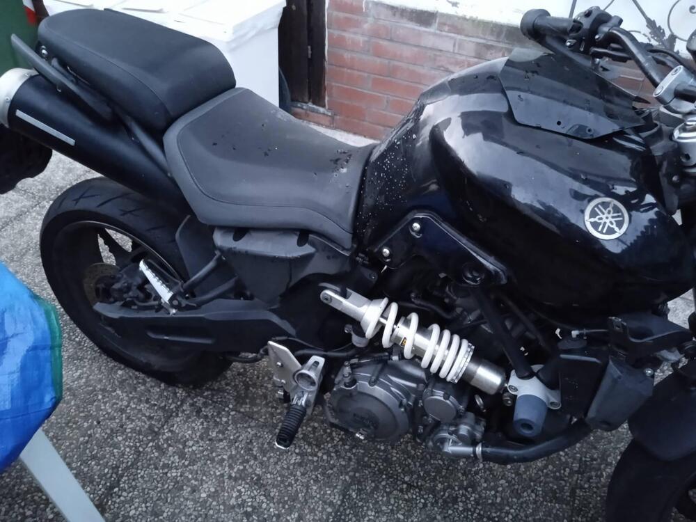 Yamaha MT-03 (2006 - 14) (2)