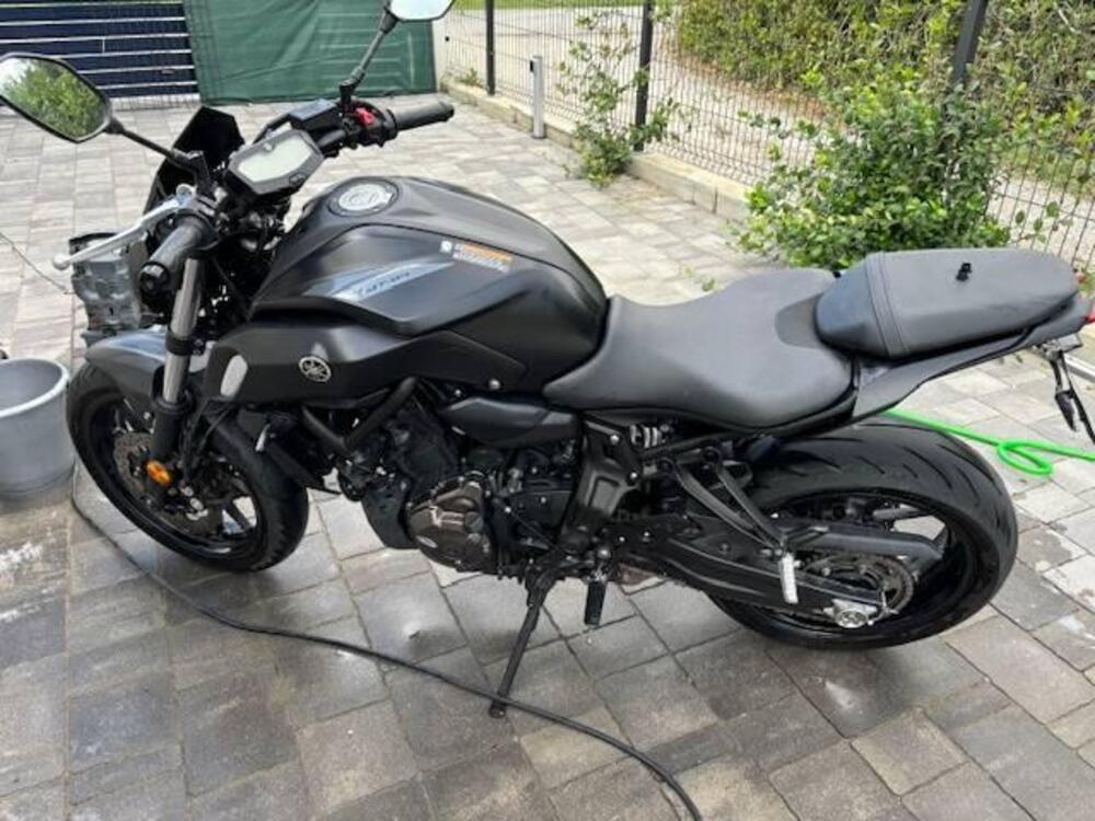 Yamaha MT-07 (2017 - 18) (3)