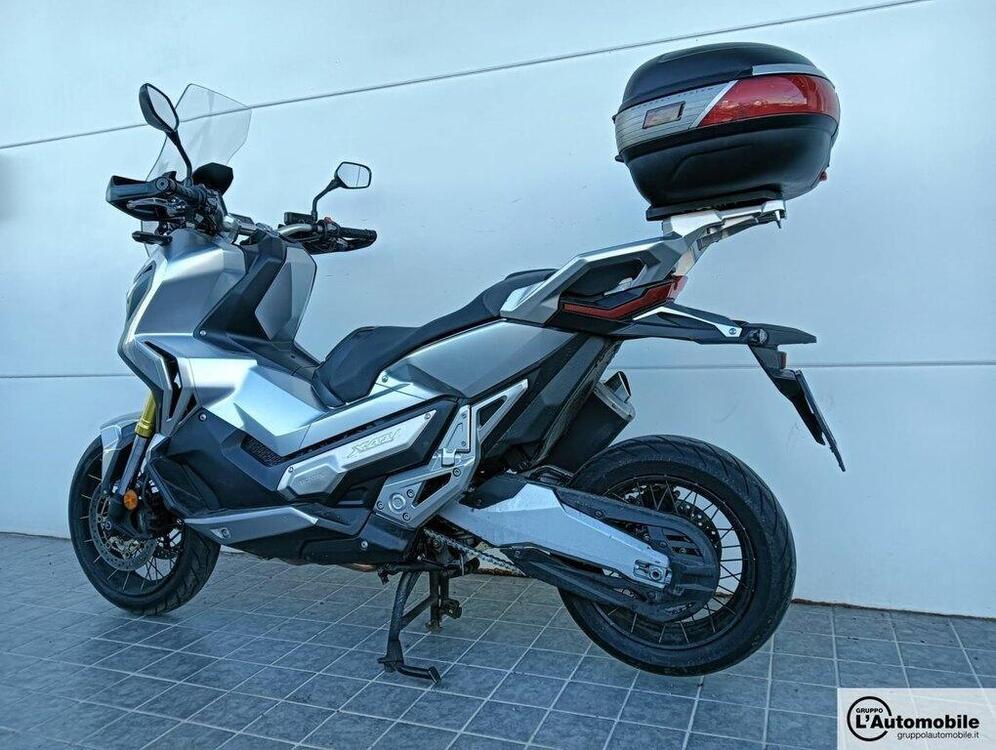 Honda X-ADV 750 (2017) (2)