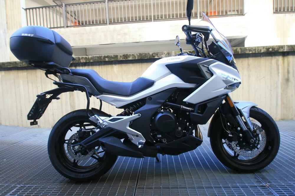 CFMOTO 700MT (2024)