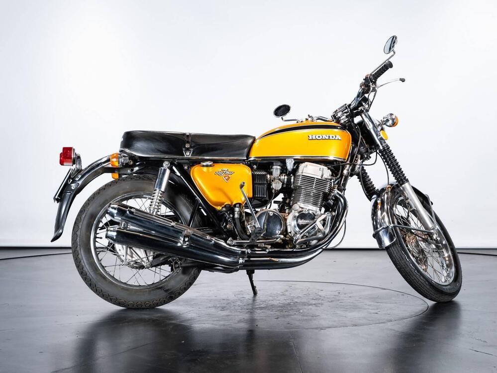 Honda CB 750 FOUR K2 (3)