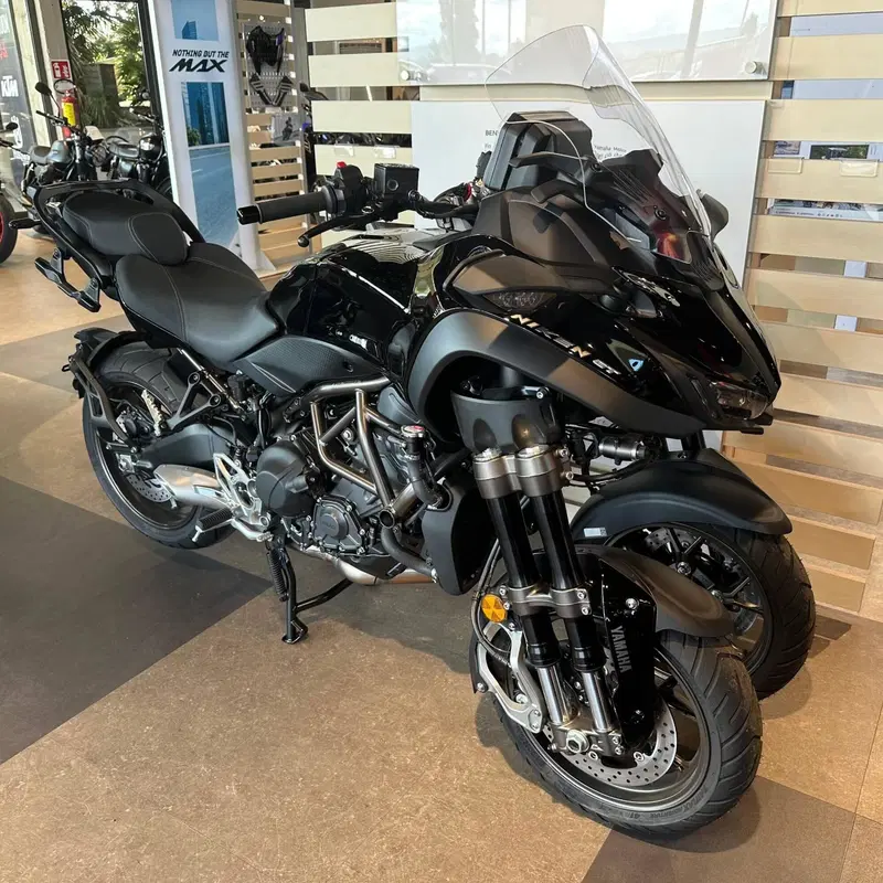 Yamaha Niken 890 GT (2023 - 26) (5)
