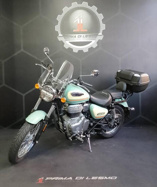 Royal Enfield Meteor 350 Aurora (2024) (3)