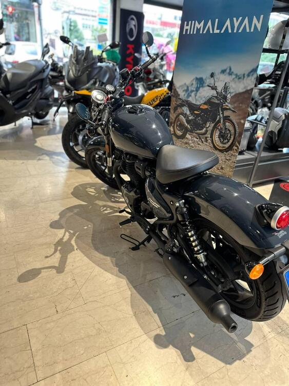 Royal Enfield Shotgun 650 (2024) (3)