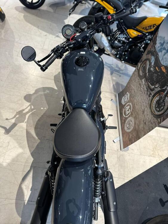 Royal Enfield Shotgun 650 (2024) (4)