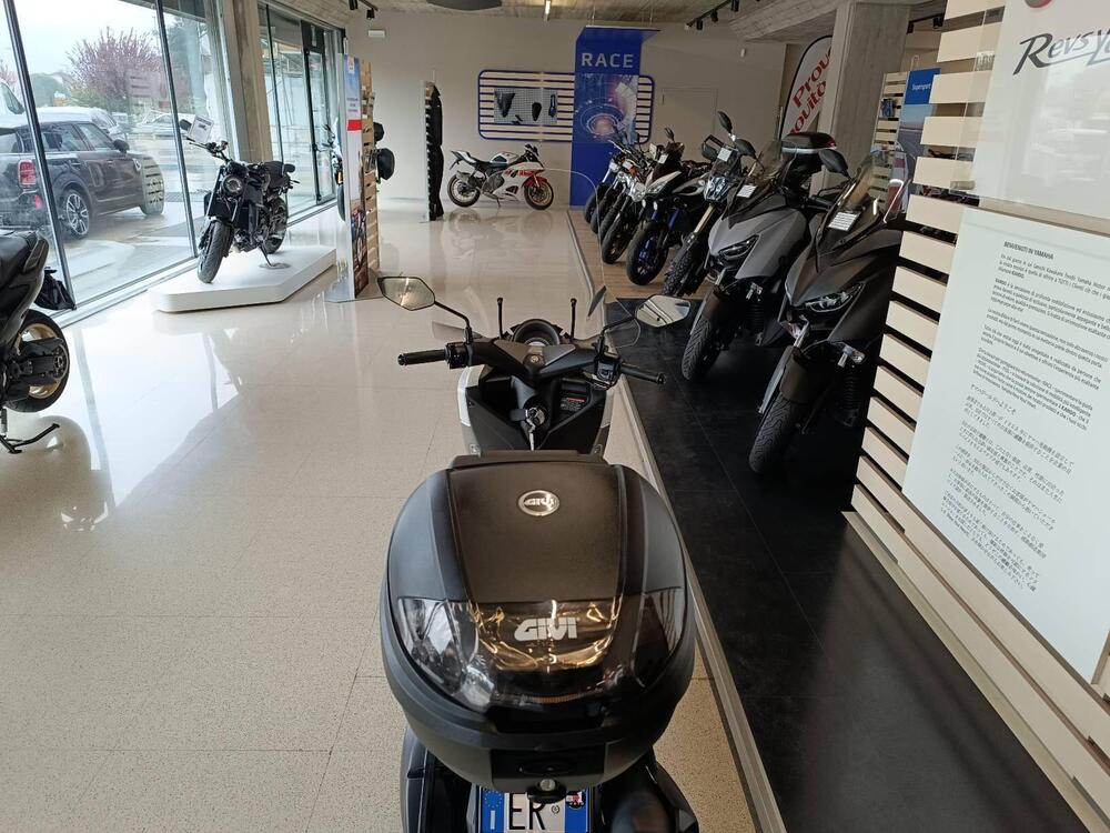 Yamaha N-Max 155 (2017 - 20) (3)