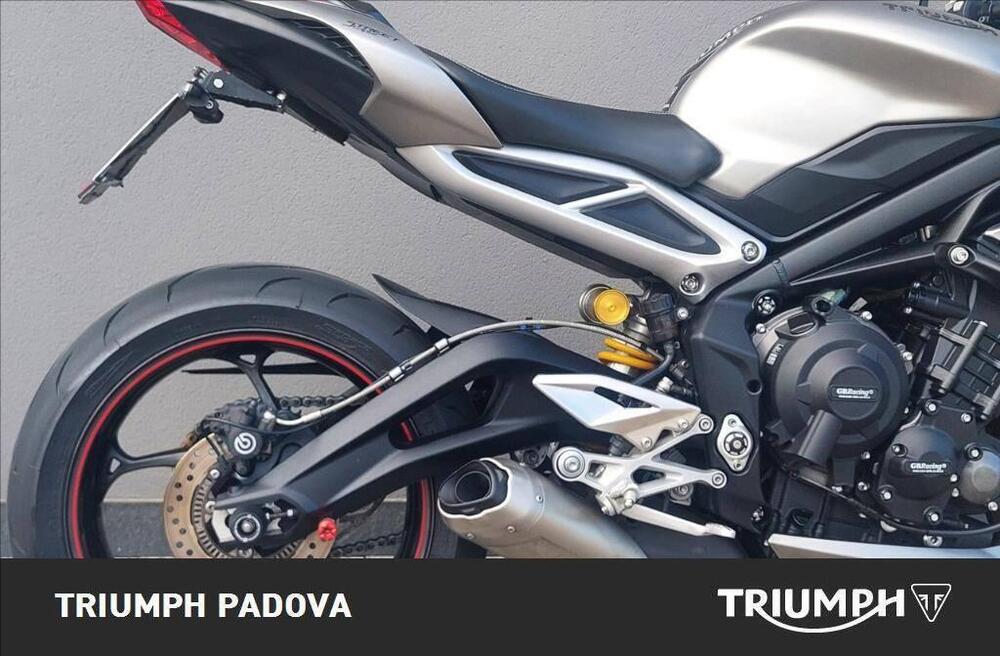 Triumph Street Triple RS (2017 - 19) (2)