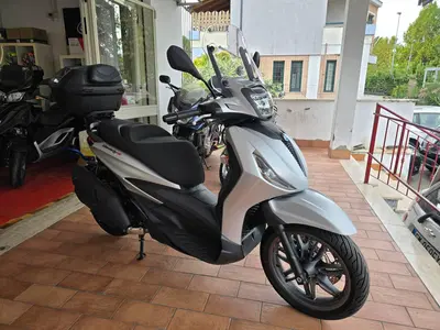 Piaggio Beverly 400 S ABS-ASR (2021 - 24) usata