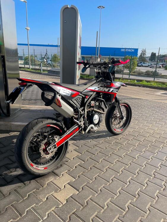 Fantic Motor Motard 125 M Performance 4t (2019) (5)